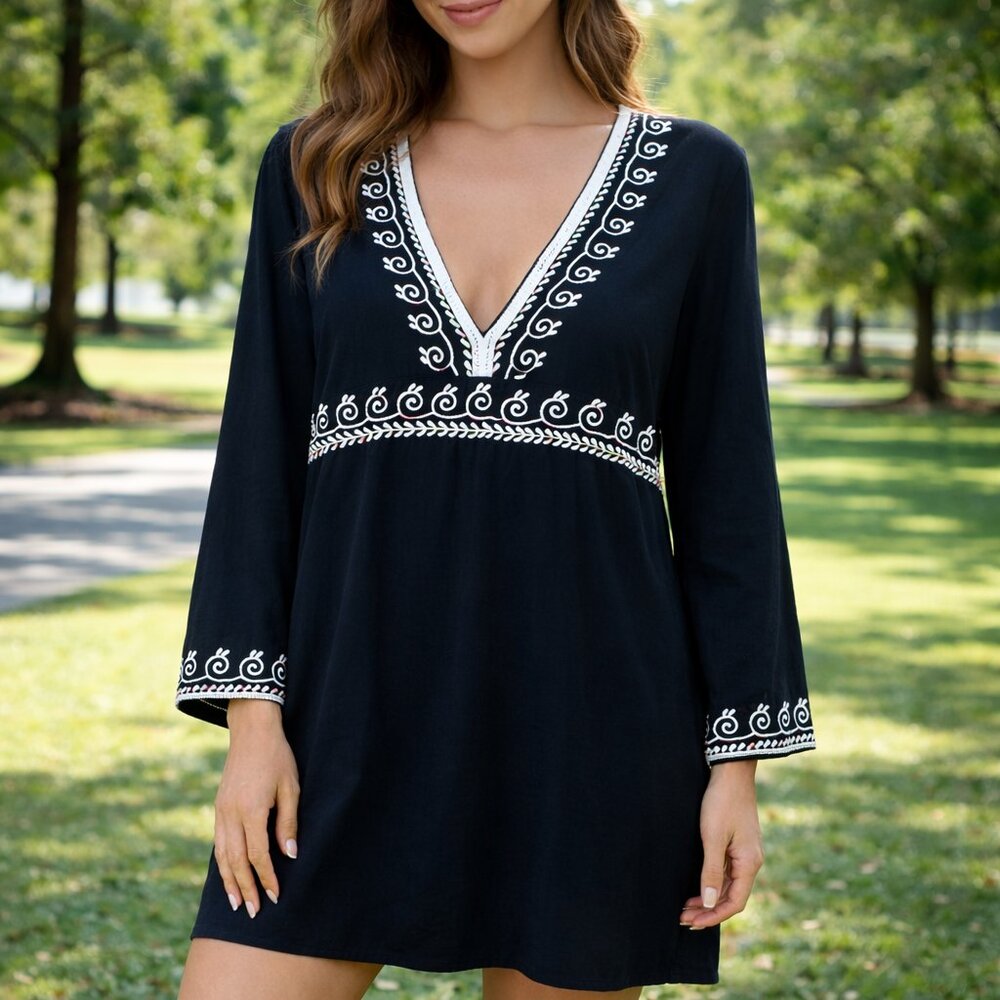 Soaked Beach Dress Black with White Embroidery V Neck Long Sleeves XL